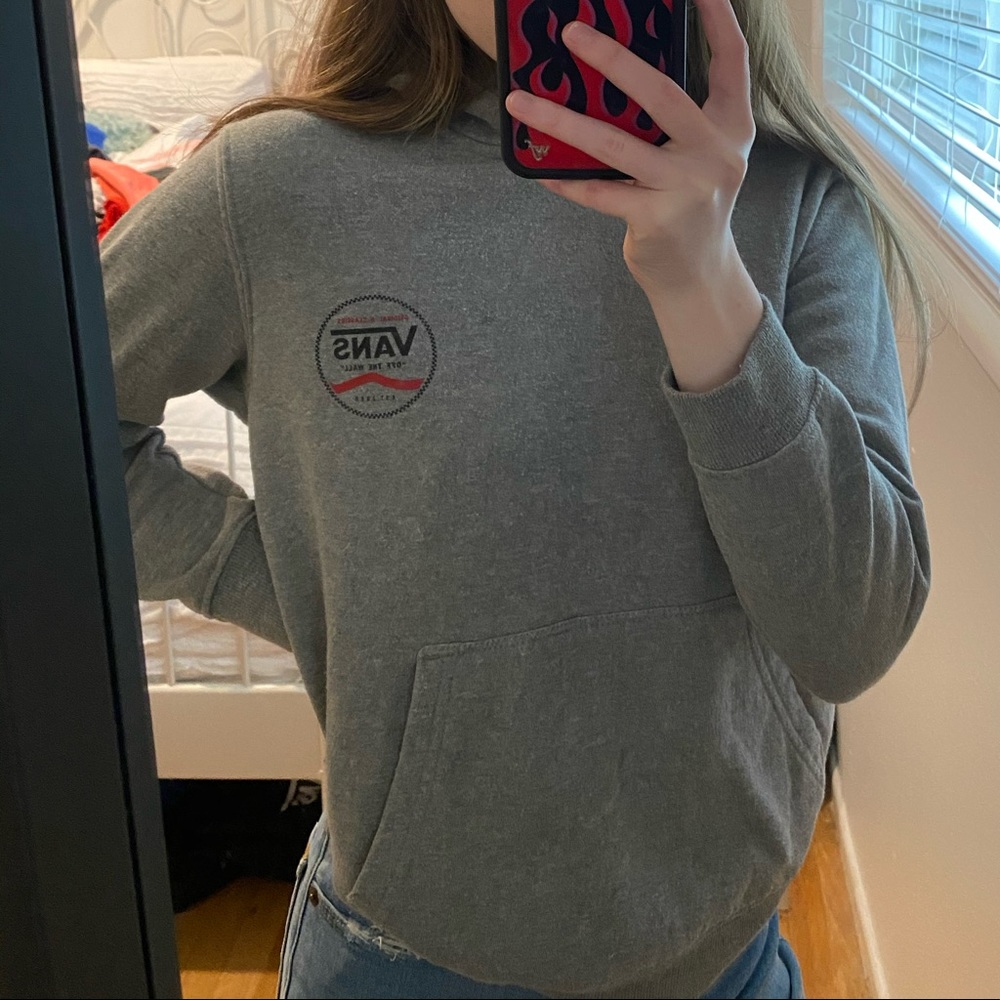 grey hoodie